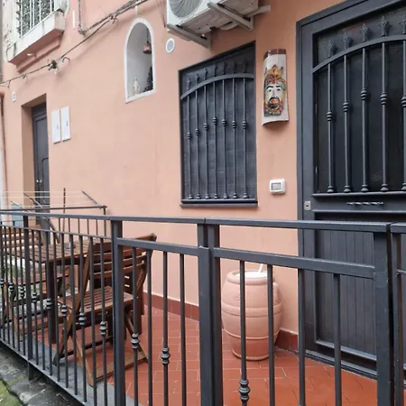 Il Moro Di Sicilia In Center Apartment Catania